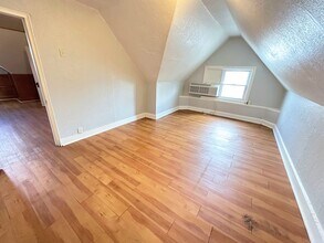Building Photo - 7467 Schoyer Ave