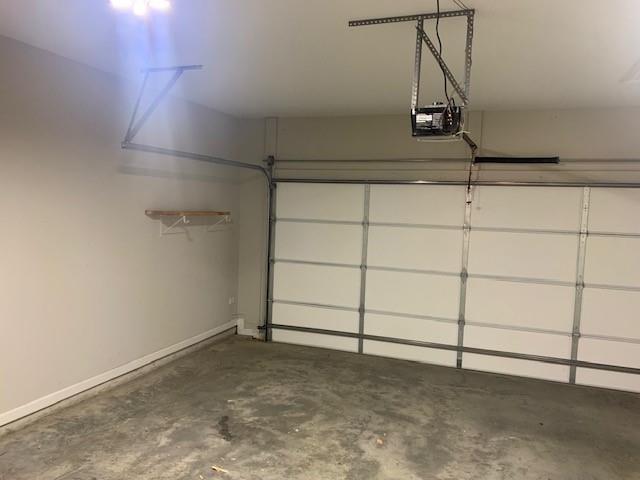 Building Photo - 213 Winterset Cir