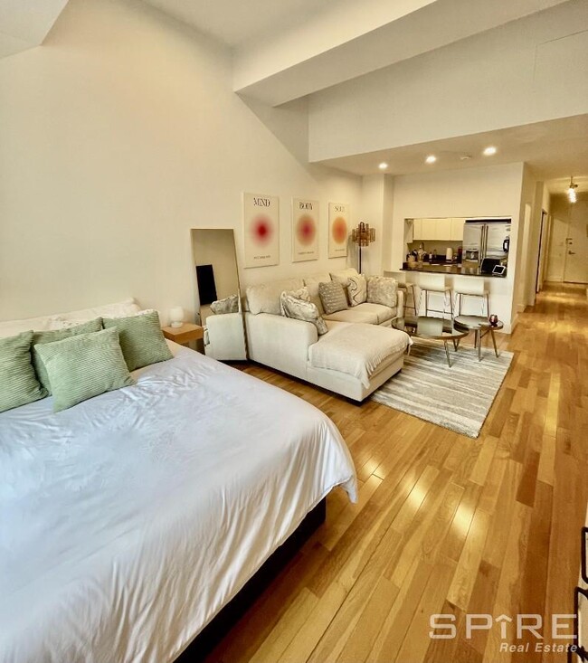 Building Photo - 0 bedroom in New York NY 10038