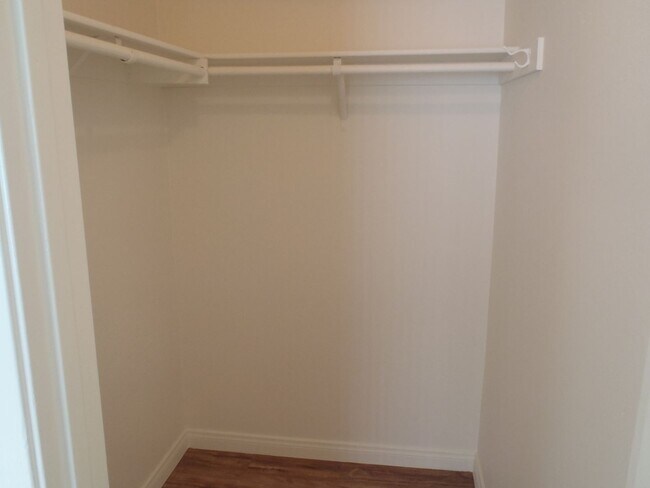 Building Photo - 17762 Paseo Cir