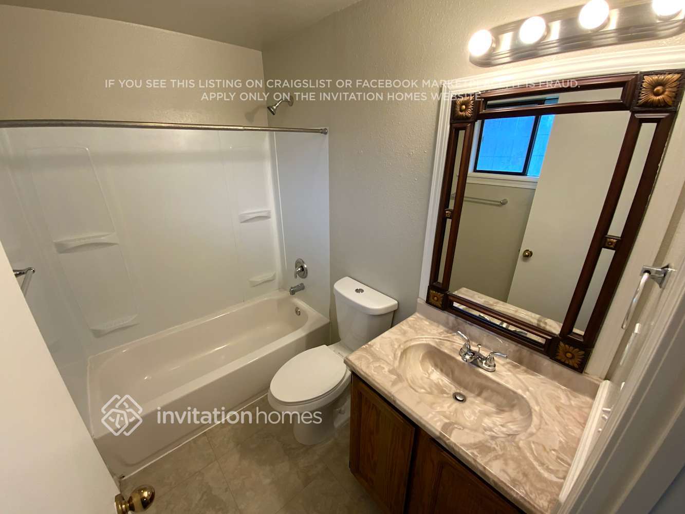 Building Photo - 7826 N Woodworth Ave