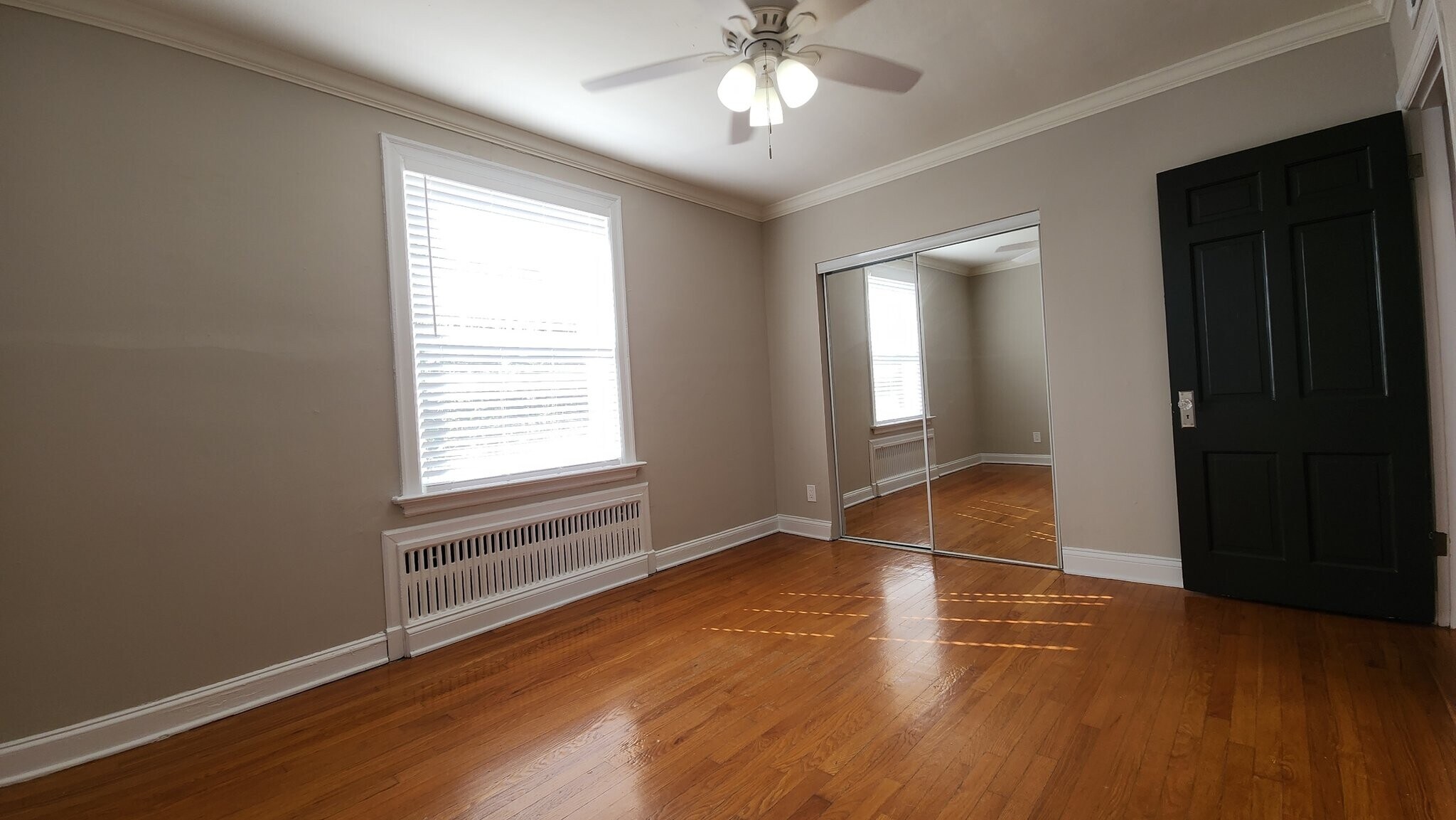 Building Photo - 803 Westwood Dr