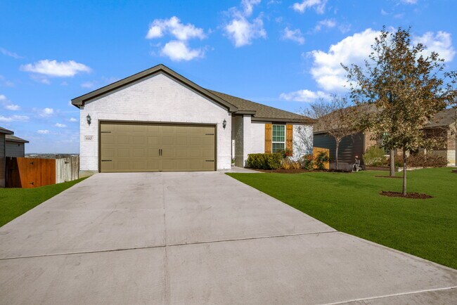 Building Photo - 610 Ridgehorn Dr