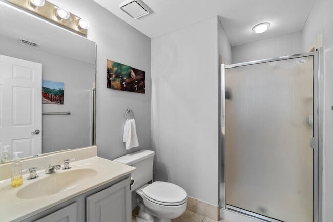 Building Photo - 3404 American Dr