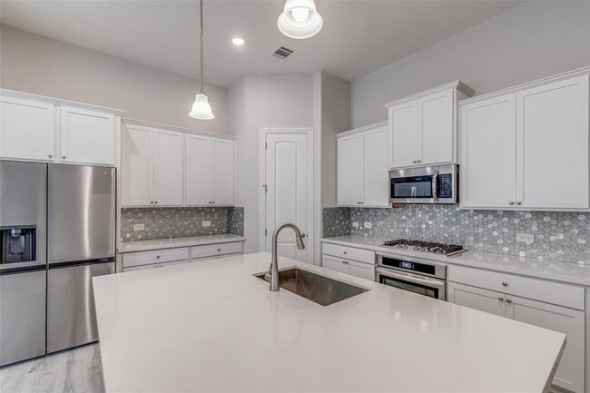 Building Photo - 4322 Maple Bloom Dr