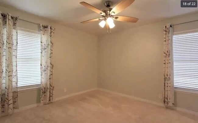 Building Photo - 334 Senova Dr