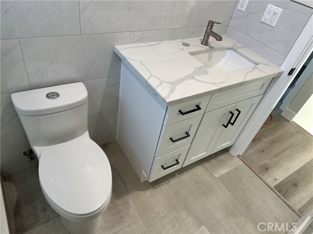 Building Photo - 9585 Woodale Ave