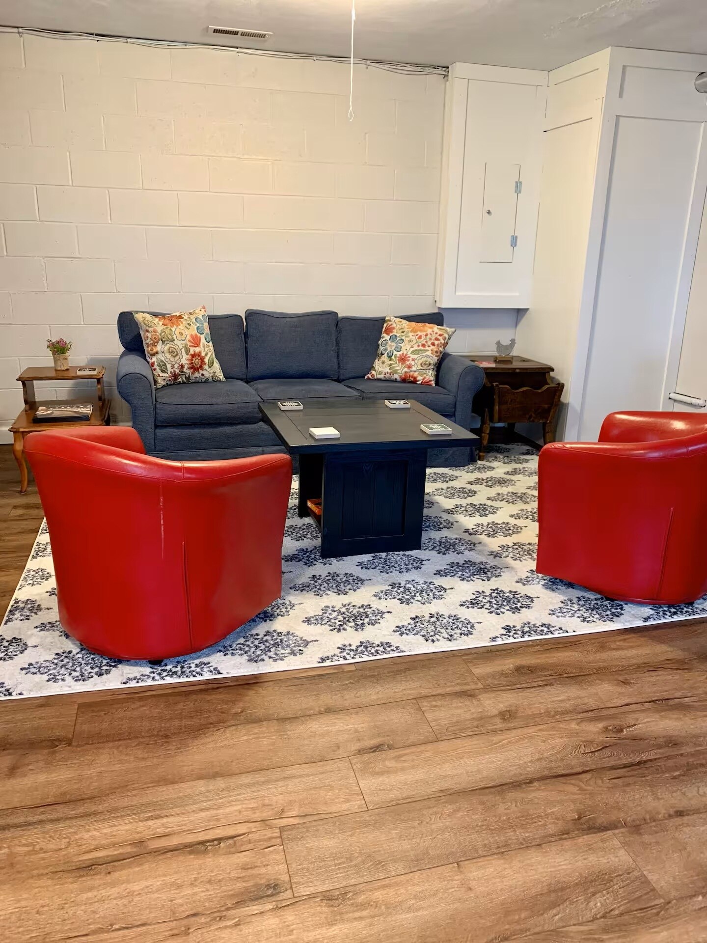 Building Photo - 621 Durrett Town Rd