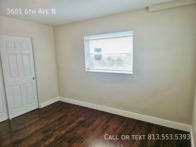 Building Photo - 3601 6th Ave N