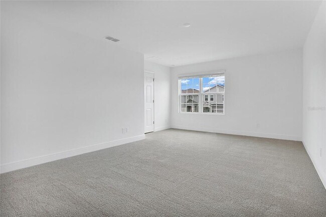 Building Photo - 7842 Syracuse Dr