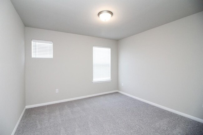 Building Photo - 6425 Pine Leaf Trail