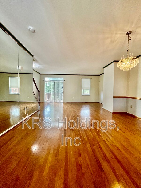 Building Photo - 15241 Barnabas Trail