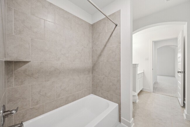 Building Photo - 863 Sarasota Shore Dr