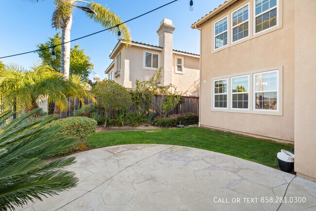 Building Photo - 1177 Parkview Dr