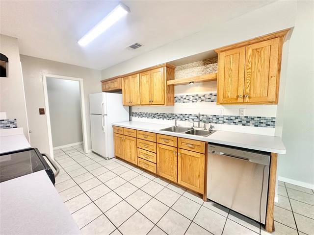 Building Photo - 2829 Bailey Ln
