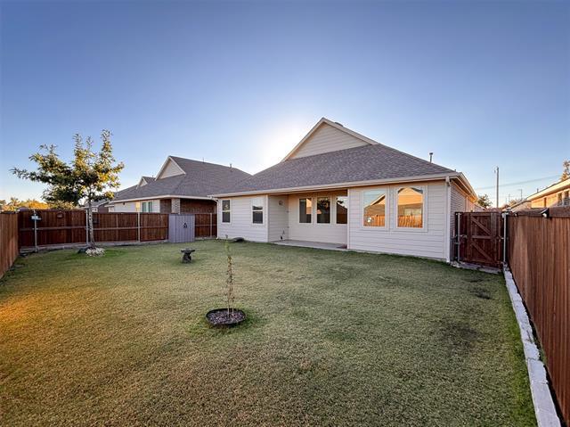 Building Photo - 9729 Wild Pr Wy