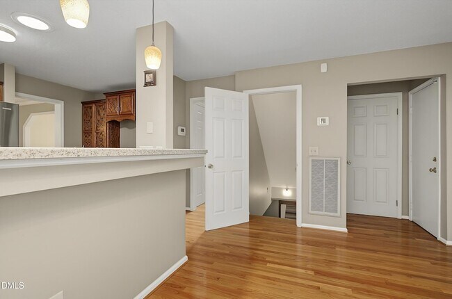 Building Photo - 106 Dilworth Ct