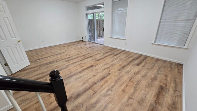 Building Photo - 21138 Angela Square