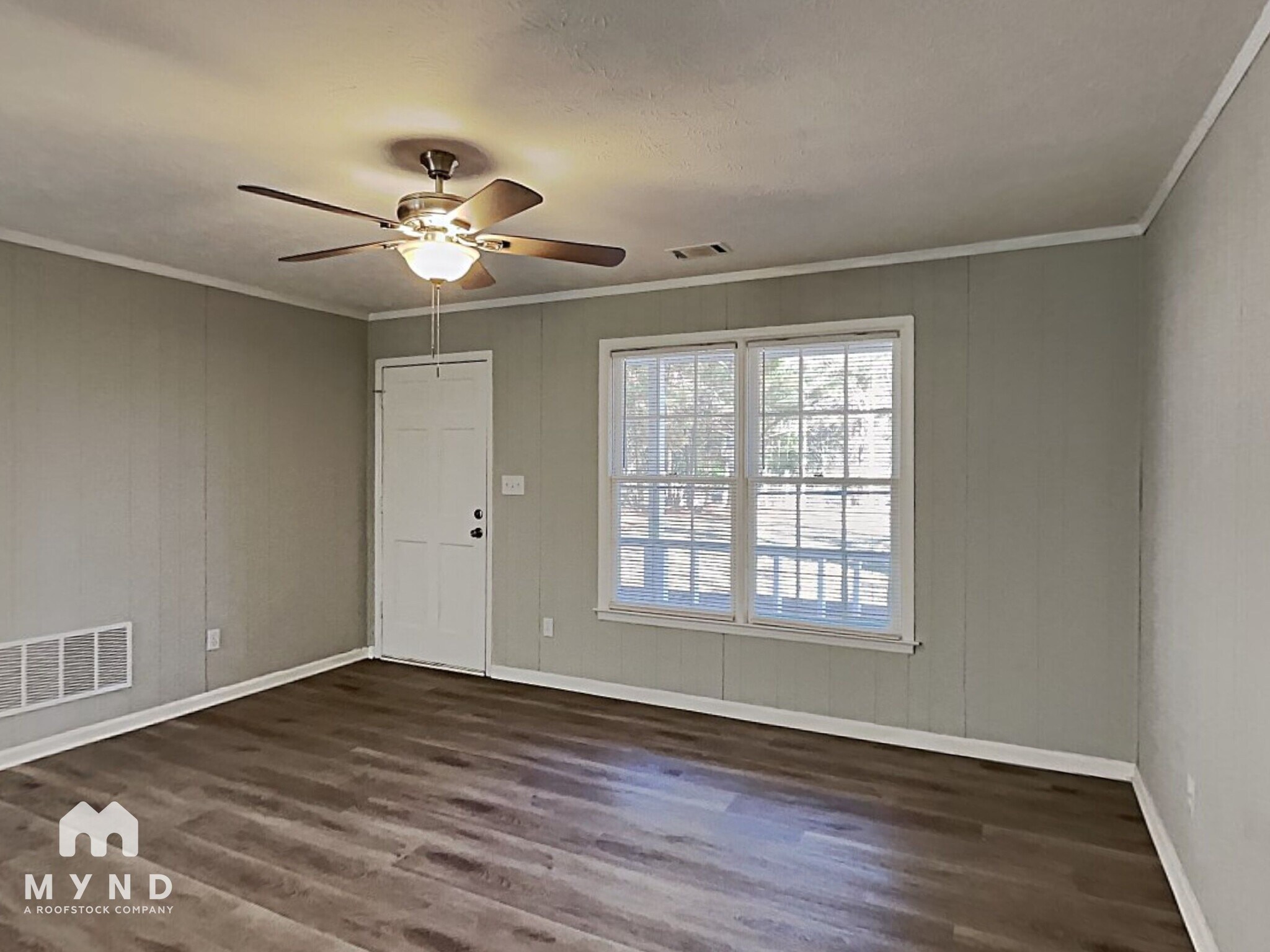 Building Photo - 119 Vincent Ave