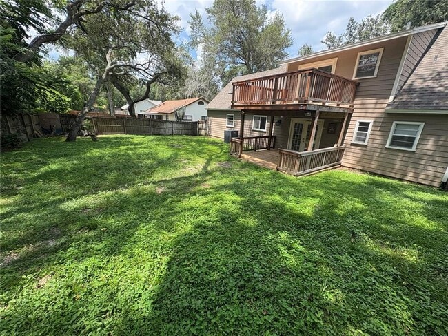 Building Photo - 411 S Cobble Ct