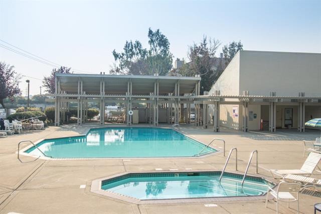 Building Photo - 1256 Stanhope Ln