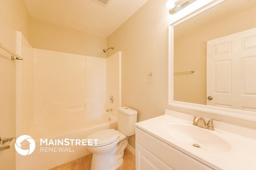 Building Photo - 4110 20th St SW