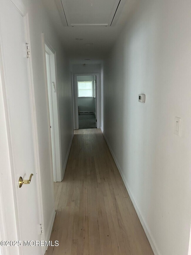 Building Photo - 17 Palmer Ave