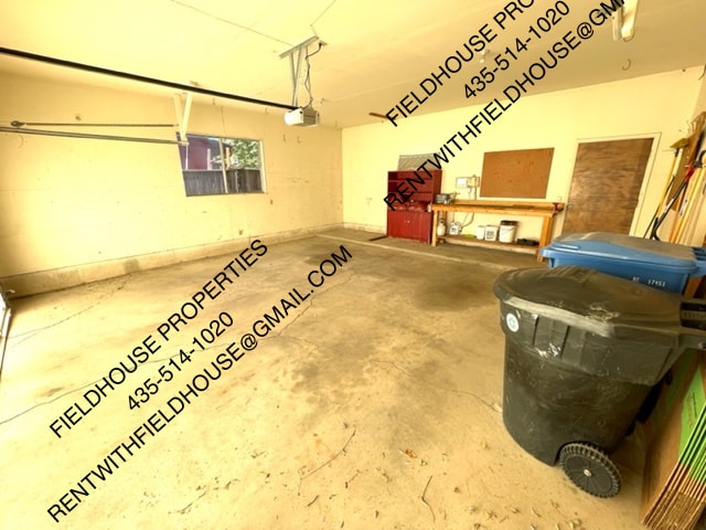 Building Photo - 1760 Foothill Dr