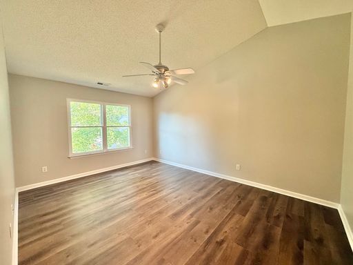 Building Photo - **OFFERING REFUNDABLE APPLICATION FEES** Spacious 4BD, 2.5BA Wake Forest Home with a Fenced Yard ...
