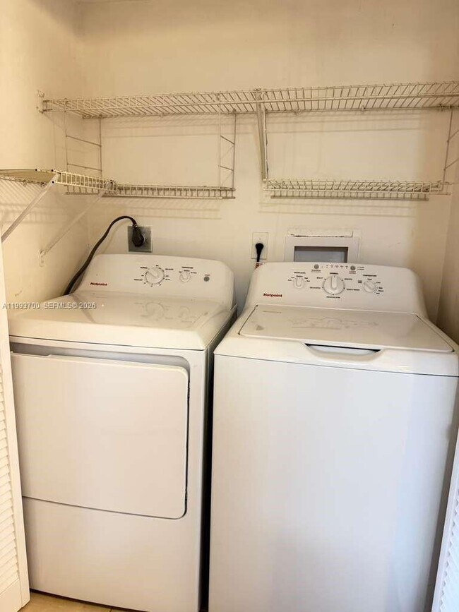 Building Photo - 12124 St.Andrews Pl