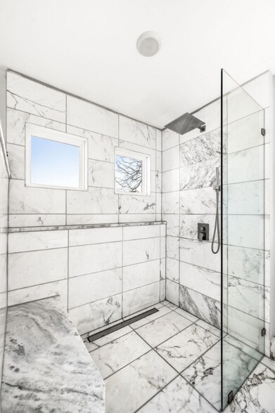 Building Photo - 2314 Cisco St