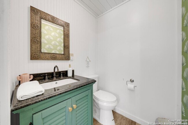 Building Photo - 690 Windrush
