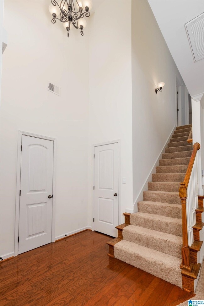 Building Photo - 2348 Ridgemont Dr