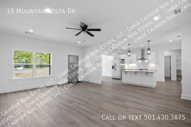 Building Photo - 19 Mountain Vista Dr