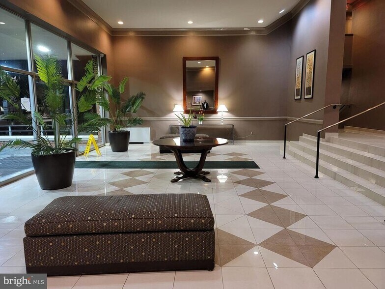Building Photo - 5301 Westbard Cir
