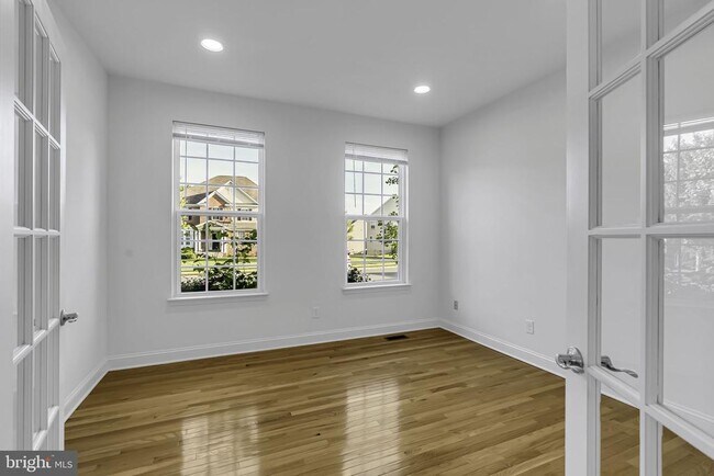 Building Photo - 40560 Aldie Springs Dr