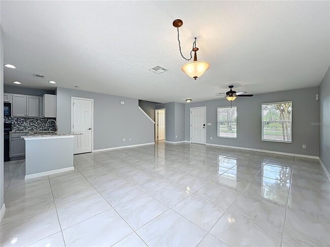 Building Photo - 12625 Tanja King Blvd