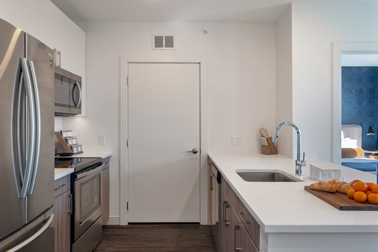 Building Photo - 4 Lucy St