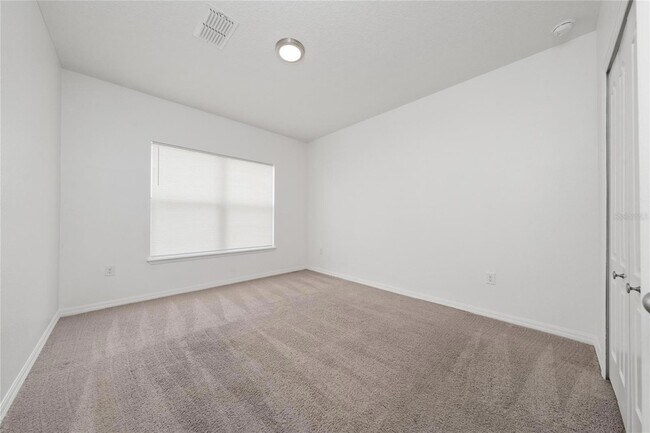 Building Photo - 2148 Betsy Ross Ln