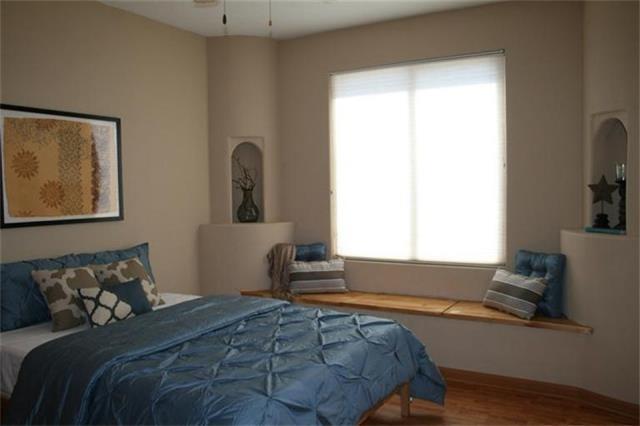 Building Photo - 12609 Sandia Ridge Pl NE