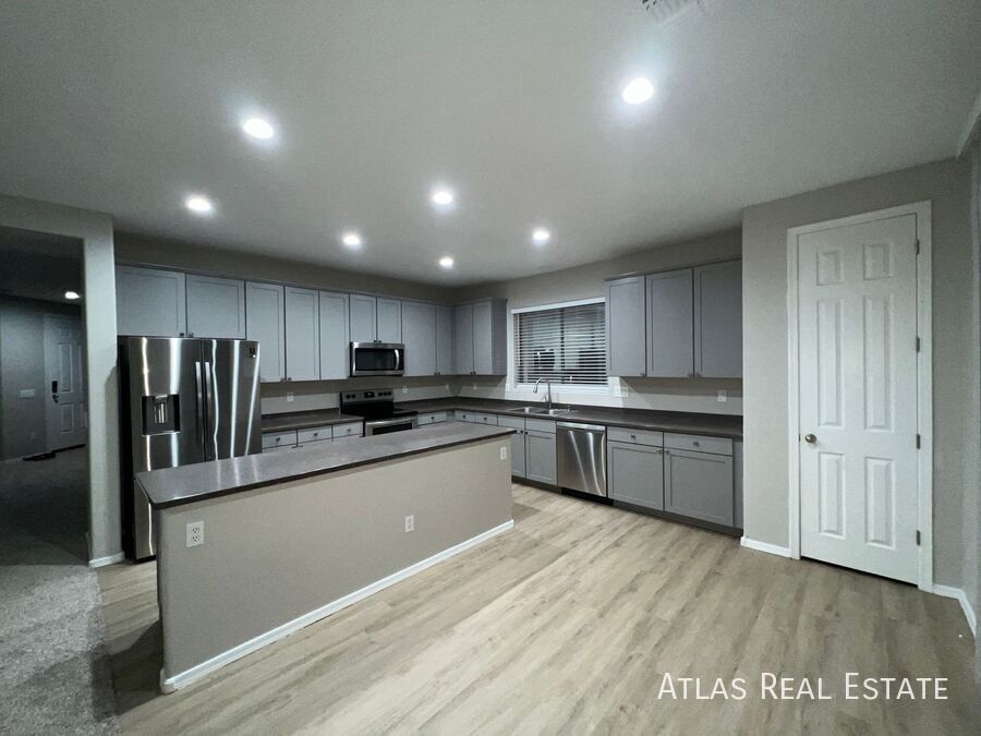 Building Photo - 25918 N Desert Mesa Dr