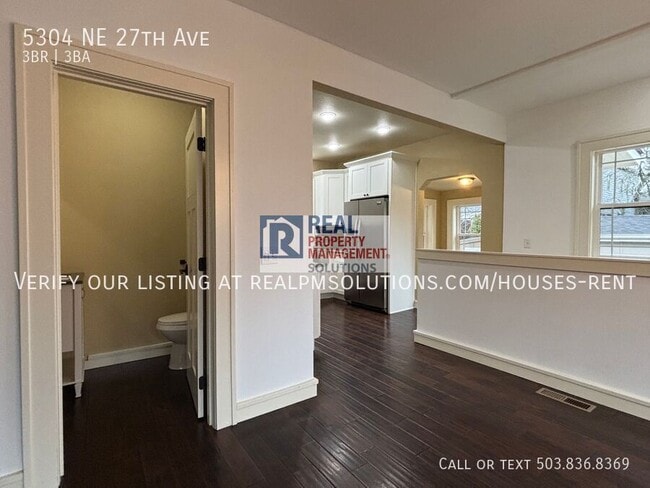 Building Photo - 5304 NE 27th Ave