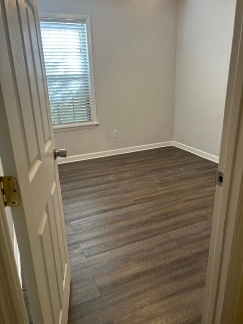 Building Photo - 2128 Little River Ln