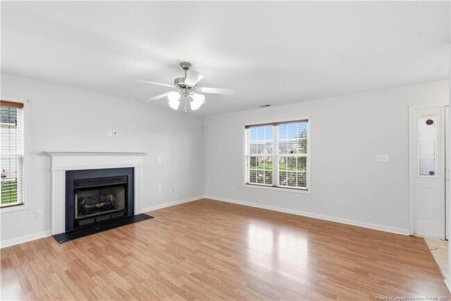 Building Photo - 2305 Gray Goose Loop