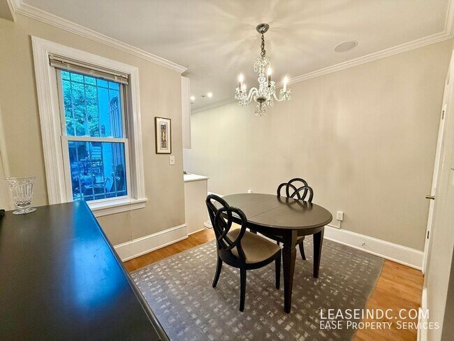 Building Photo - 2323 17th St NW