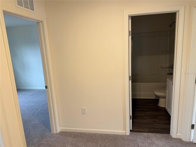 Building Photo - 48 Reidsville Dr