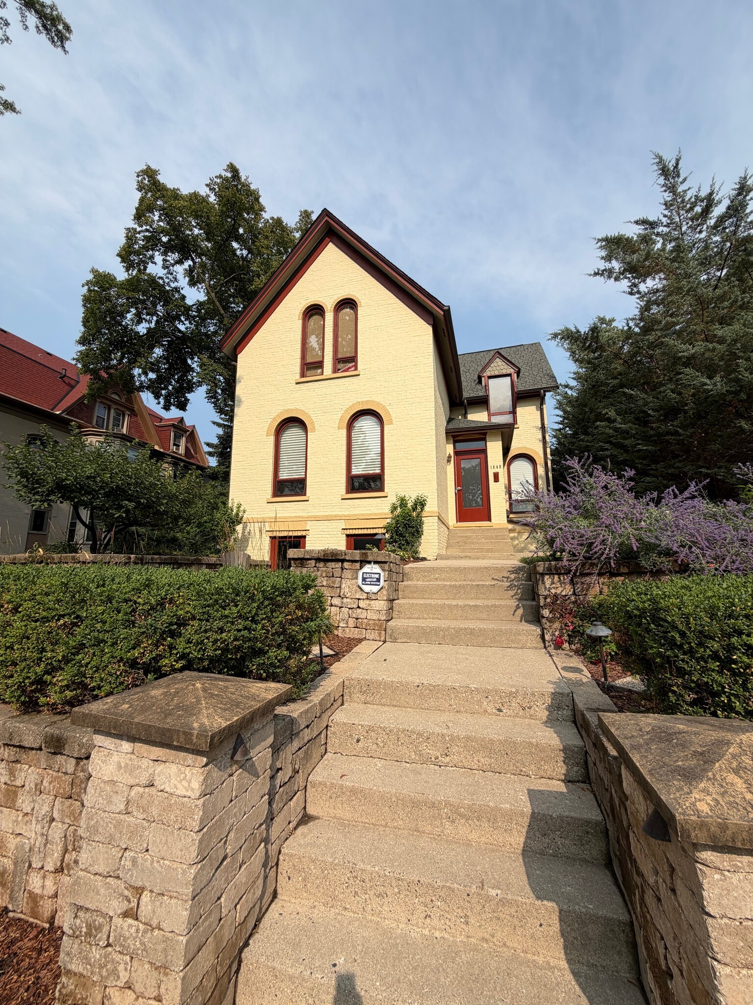 Building Photo - 1640 N Jackson St