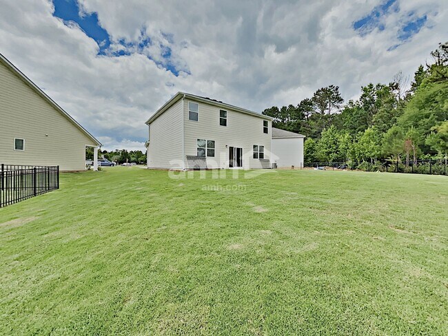 Building Photo - 1110 Merlot Ct