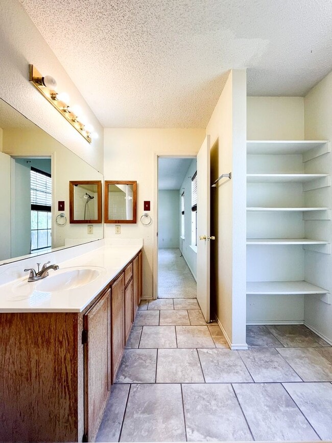 Building Photo - Available NOW!!!! Gorgeous 2 story, 3 bedroom, 2.5 bath, 2 car garage home with garage door opene...