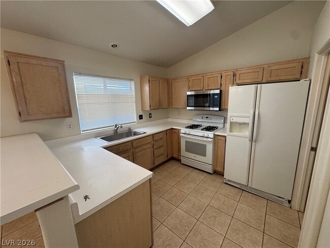 Building Photo - 3932 Marble Mountain St